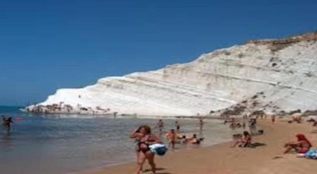 Casa Vacanza La Giara Agrigento Buitenkant foto